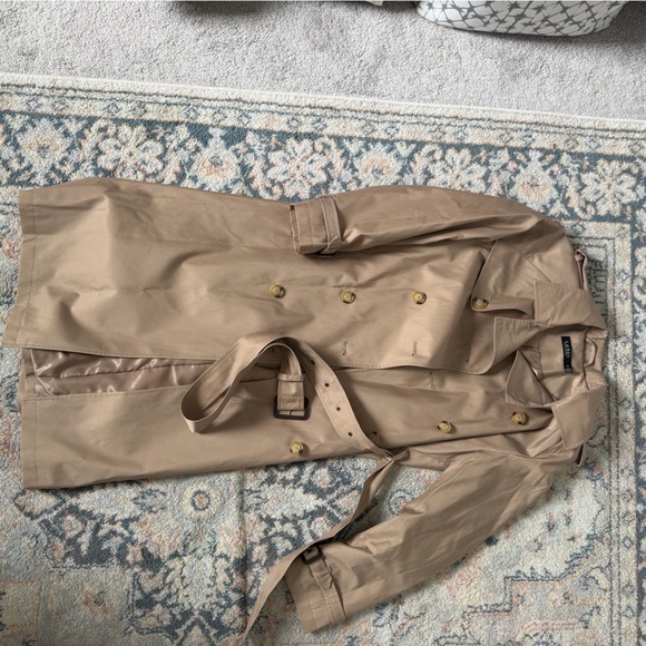 Ralph Lauren Beige Trench Coat with Satin Lining - Picture 3 of 4